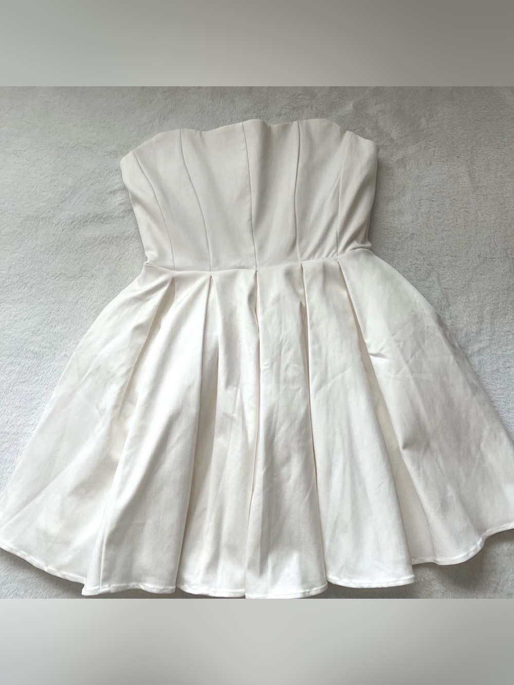 House of CB Strapless White Pleated Mini Dress